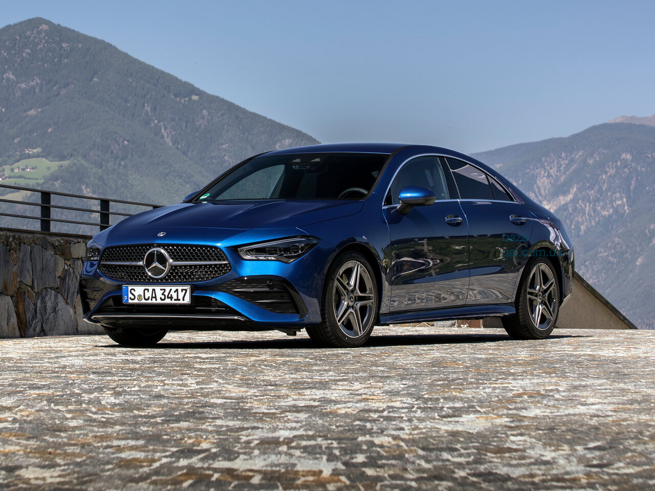 Mercedes-Benz CLA